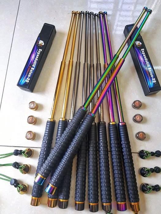 Gậy Ba Khúc SHY 7 Màu Titan: Tại Sao Nên Chọn Sản Phẩm Này Cho Bảo Vệ