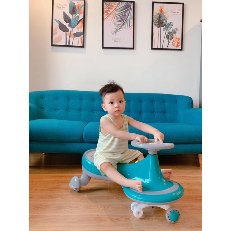 Xe lắc chòi chân Holla có đèn có nhạc HL-0250