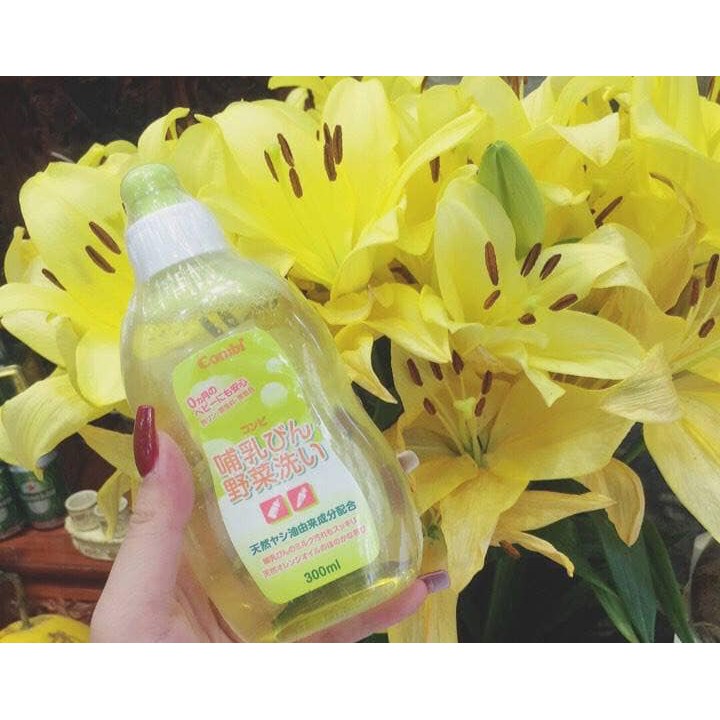 Dung dịch rửa bình sữa và rau củ quả từ dầu cọ Combi