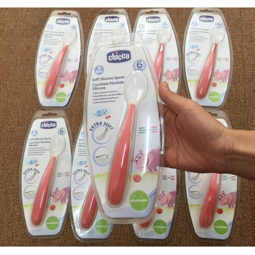 Thìa ăn silicone 6M+ Chicco
