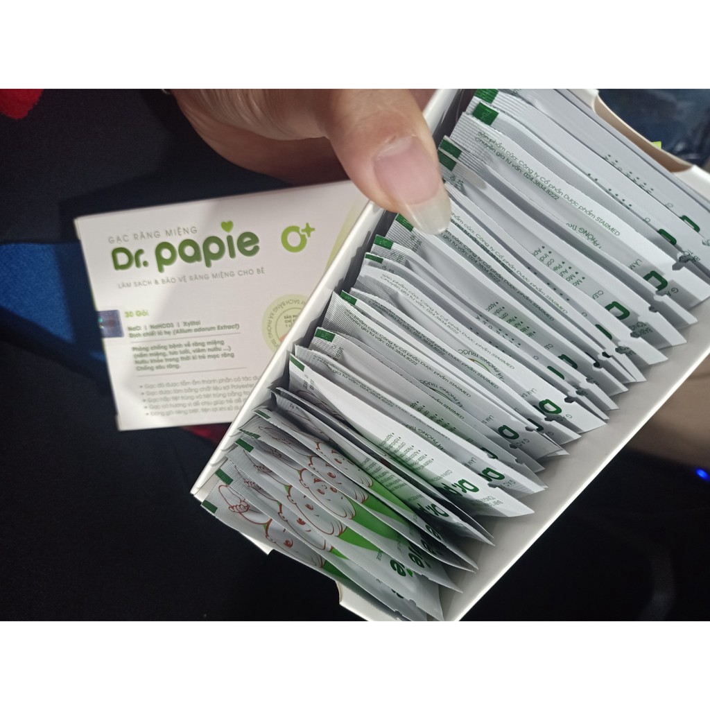 Gạc Rơ Lưỡi Dr Papie Vệ Sinh Răng Miệng Cho Bé Hộp 30 Gói