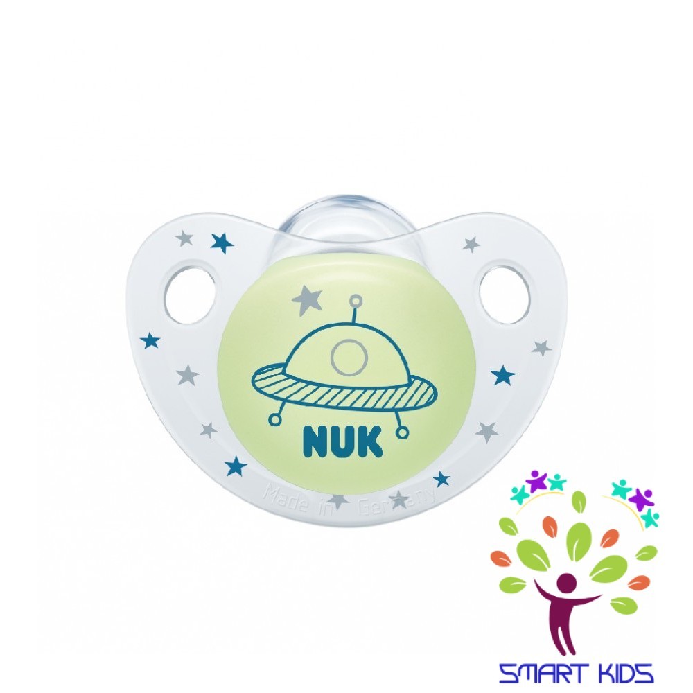BỘ 2 TI GIẢ NUK NIGHT / DAY SILICONE PHÁT SÁNG