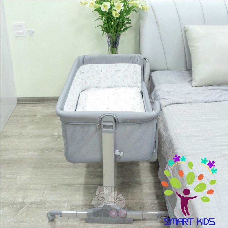 Cũi Vải Cho Bé Chân Cao Umoo UM-08109