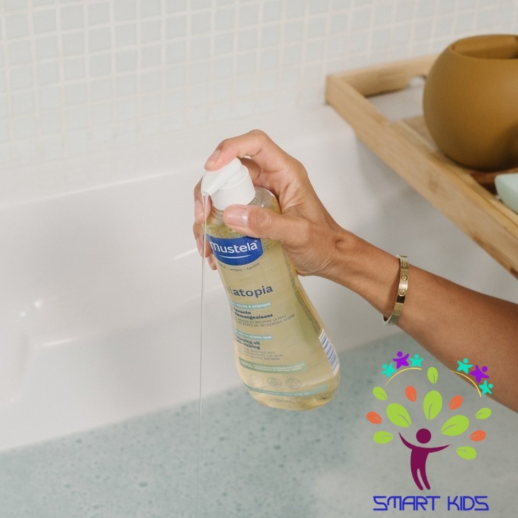 Dầu Làm Sạch Da Chàm Thể Tạng MUSTELA Stelatopia Cleansing Oil 500ml