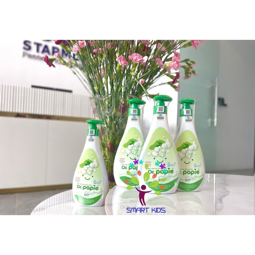 Bọt tắm gội thảo dược Dr.Papie 6MO+