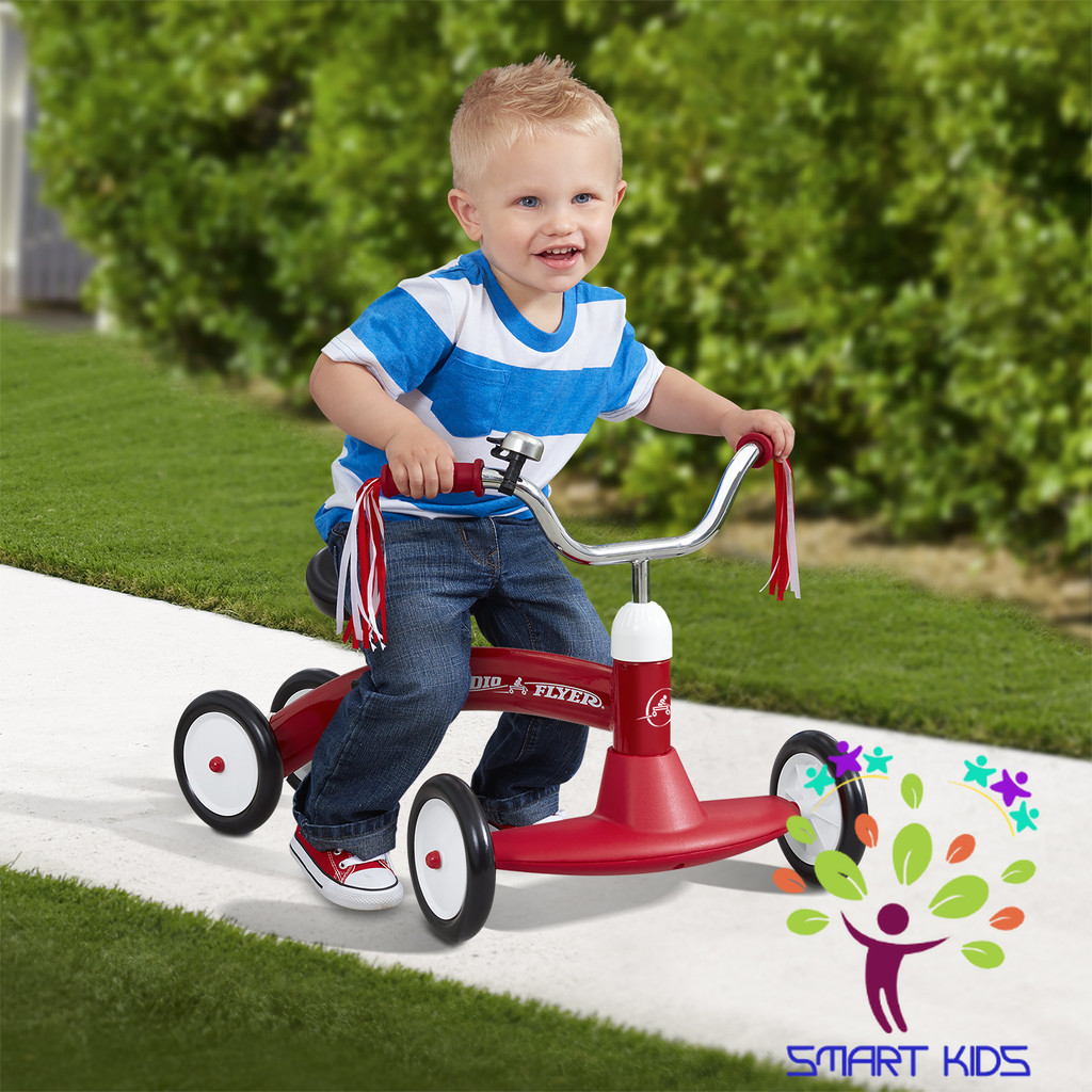 Xe chòi chân Radio Flyer Scoot About®