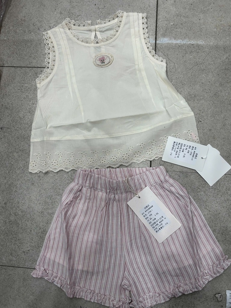 Set xinh cho bé gái