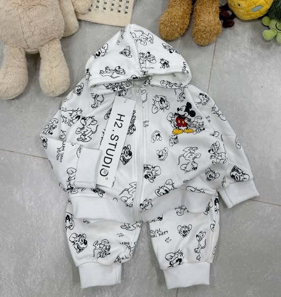 Set nỉ khoác mũ mickey cho bé trai