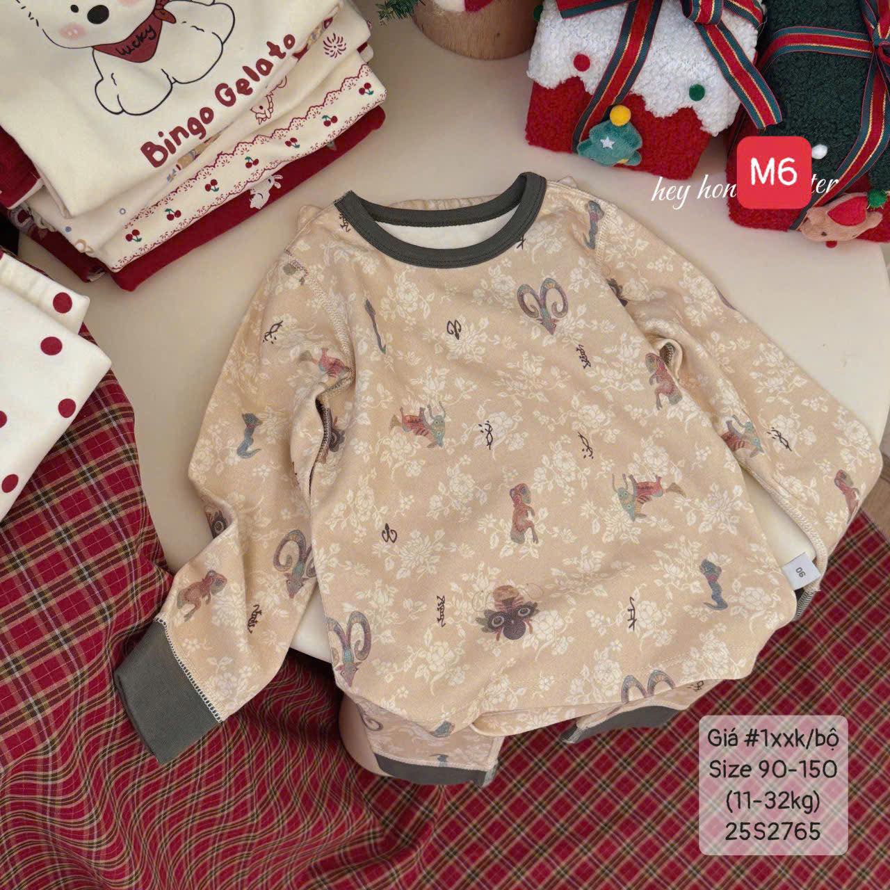 Bộ ngủ họa tiết đỏ cho bé diện Noel-Tết siêu cưng