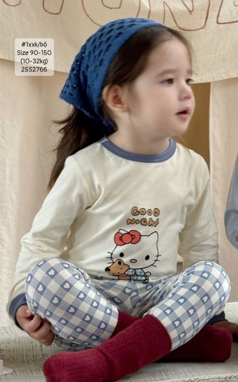 Bộ ngủ Kitty đáng yêu cho bé gái