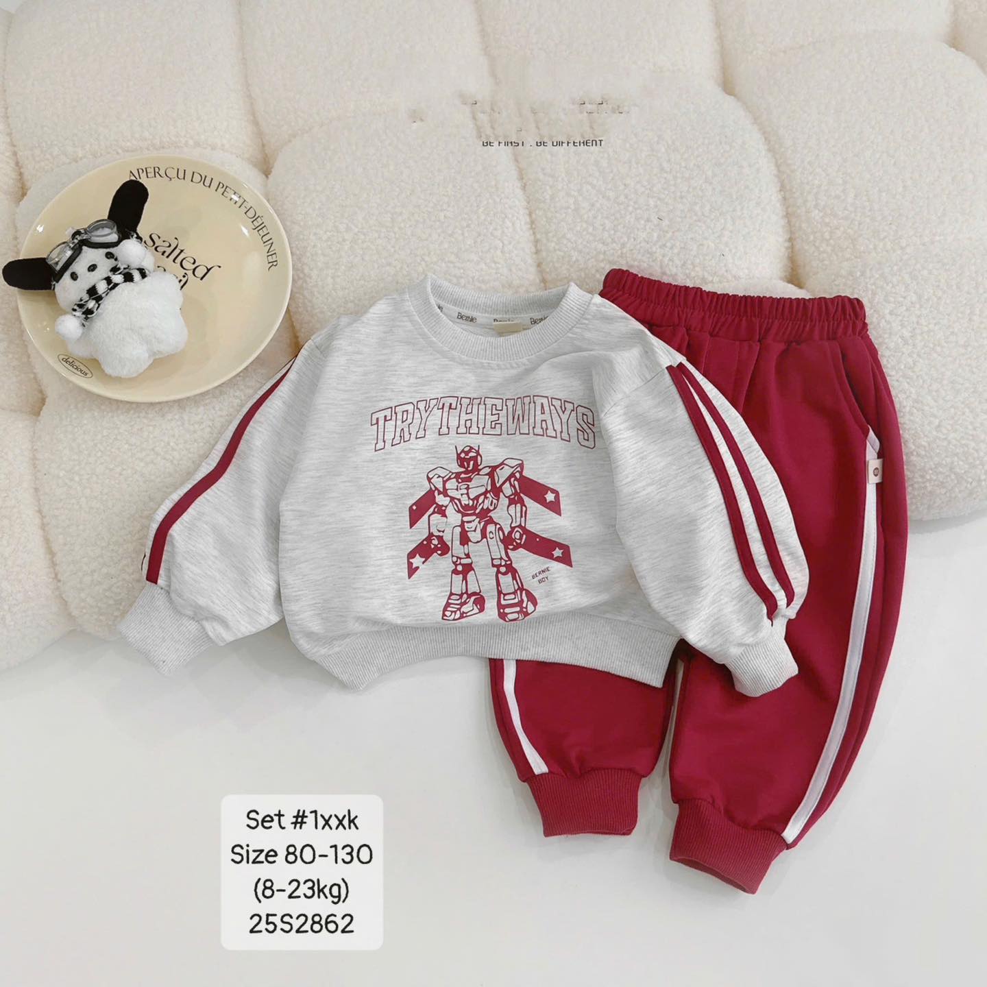 Set nỉ thể thao siêu nhân cho bé trai
