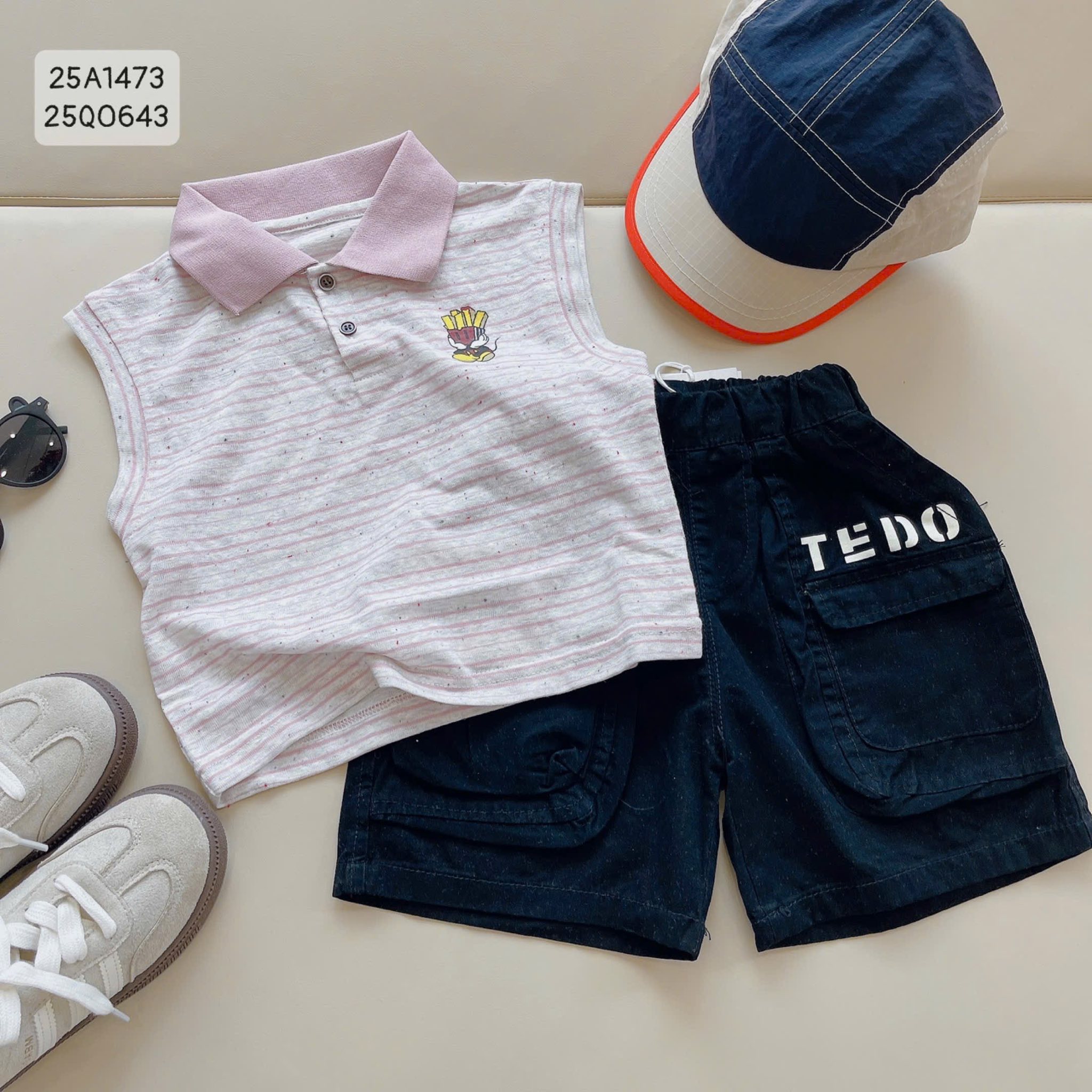 Áo thun polo kẻ Mickey cho bé trai