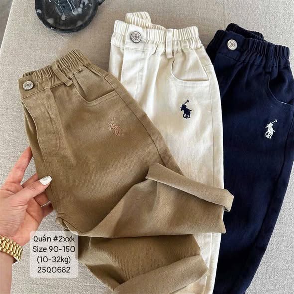 Quần baggy kaki thêu ngựa cho bé trai
