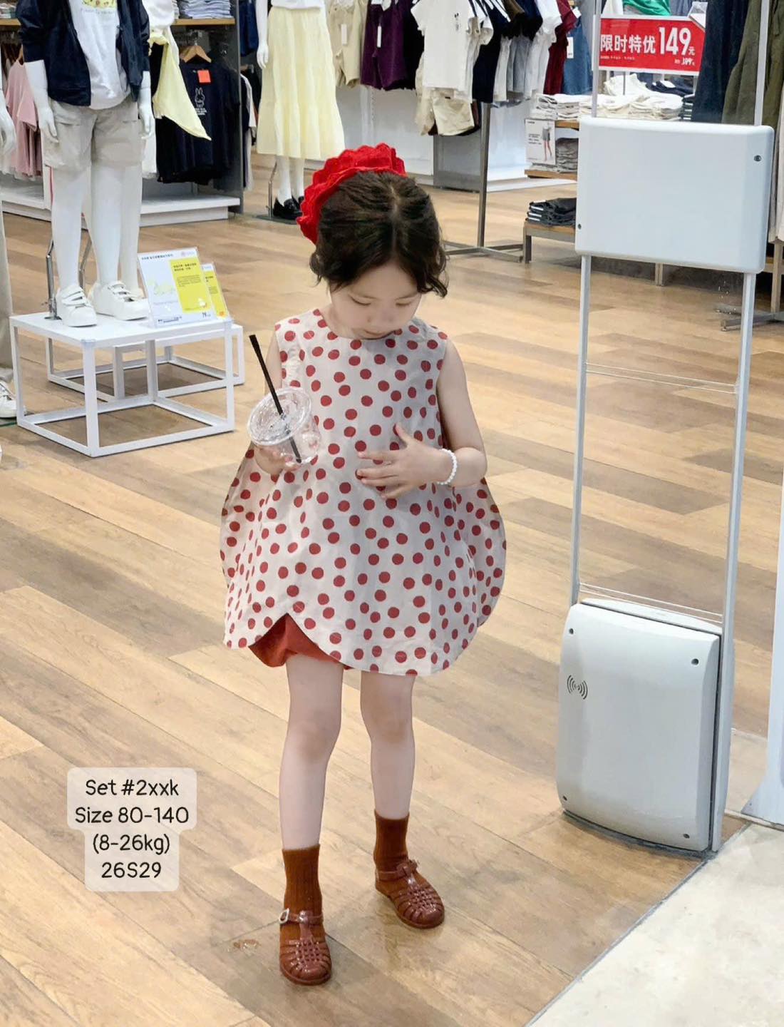 Set đùi áo bí chấm bi màu nổi bật cho bé gái