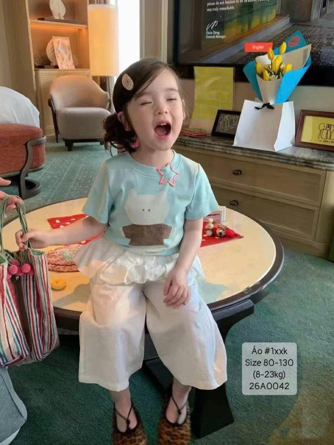 Áo thun mèo đáng yêu cho bé gái