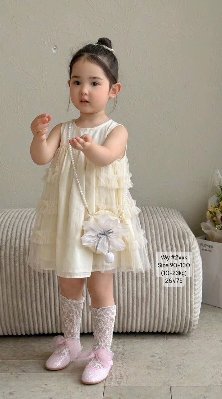 Váy xinh tặng kèm túi