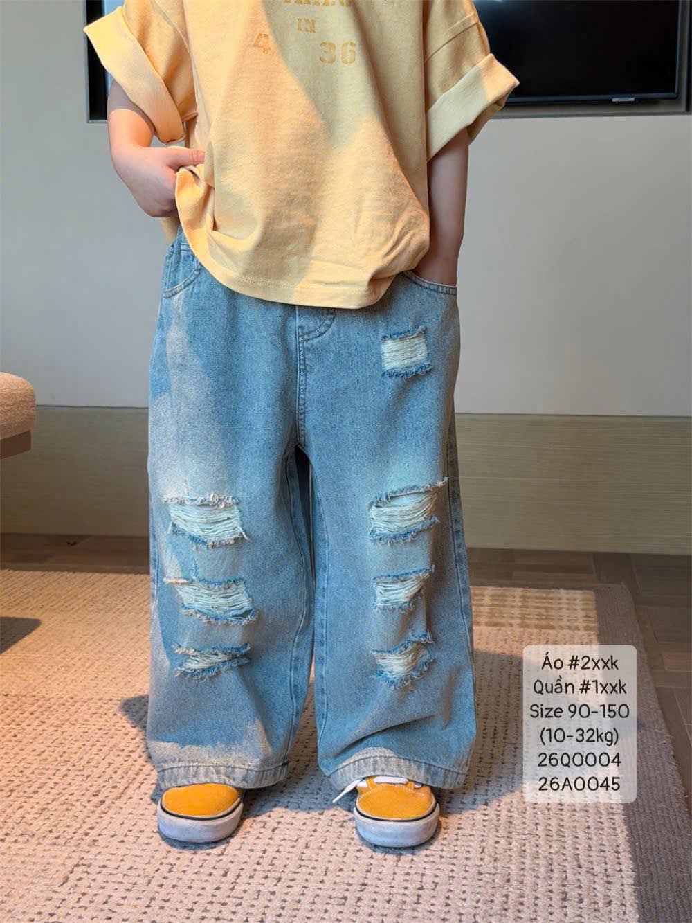 Quần jeans rách cho bé trai