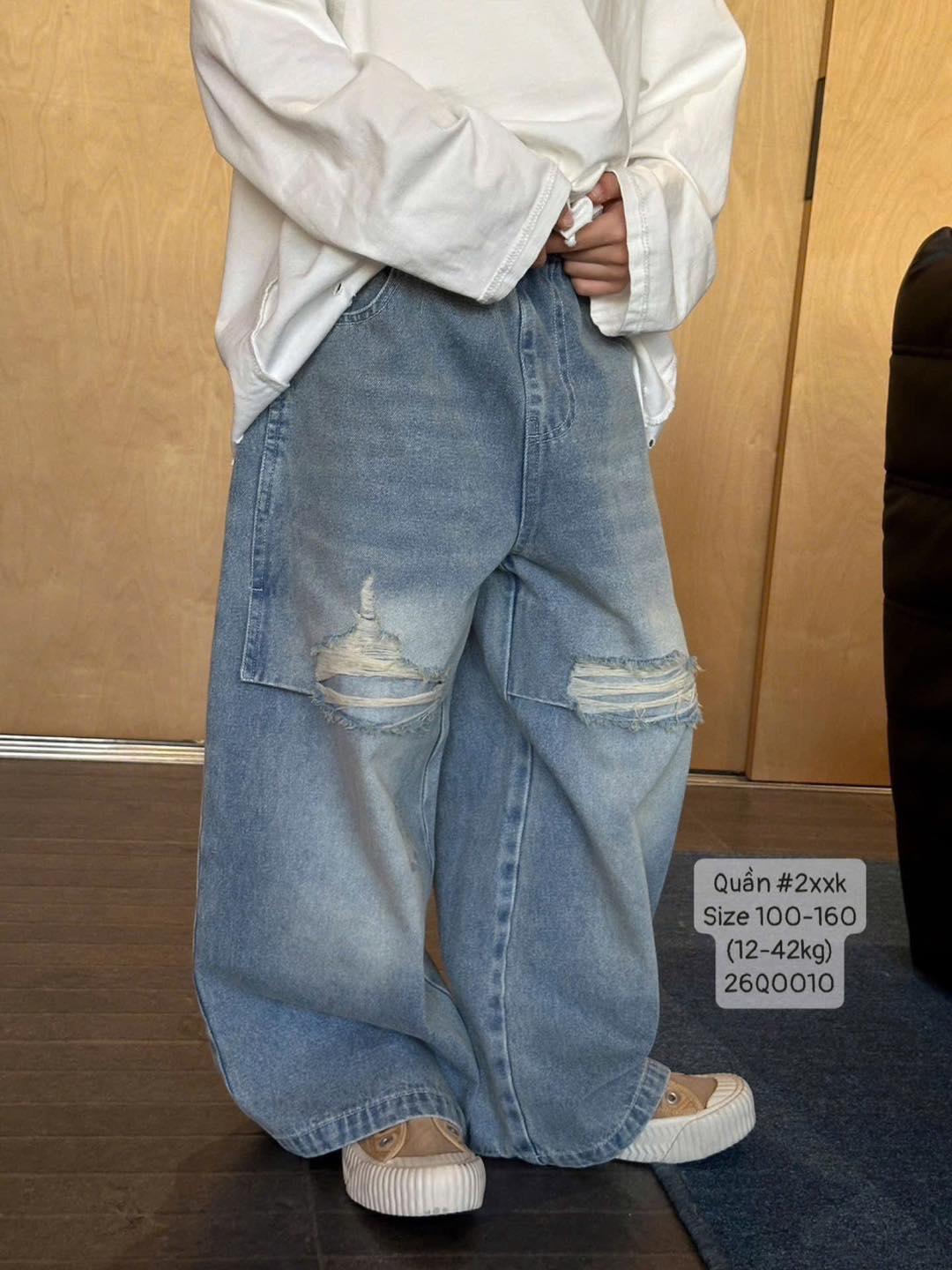 Quần jeans cá tính cho bé trai