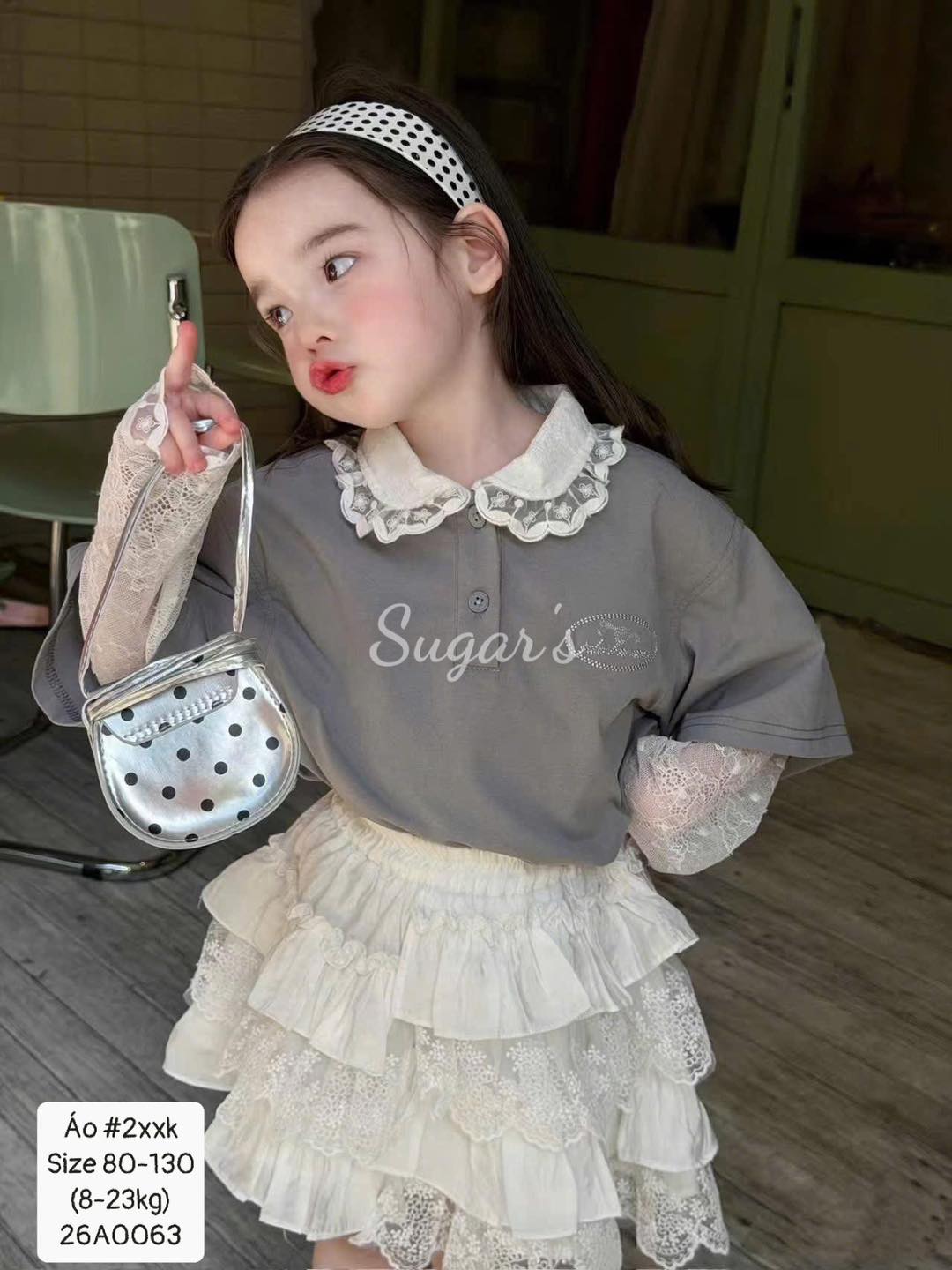 Áo dài tay phối ren cổ sen xinh yêu cho bé gái