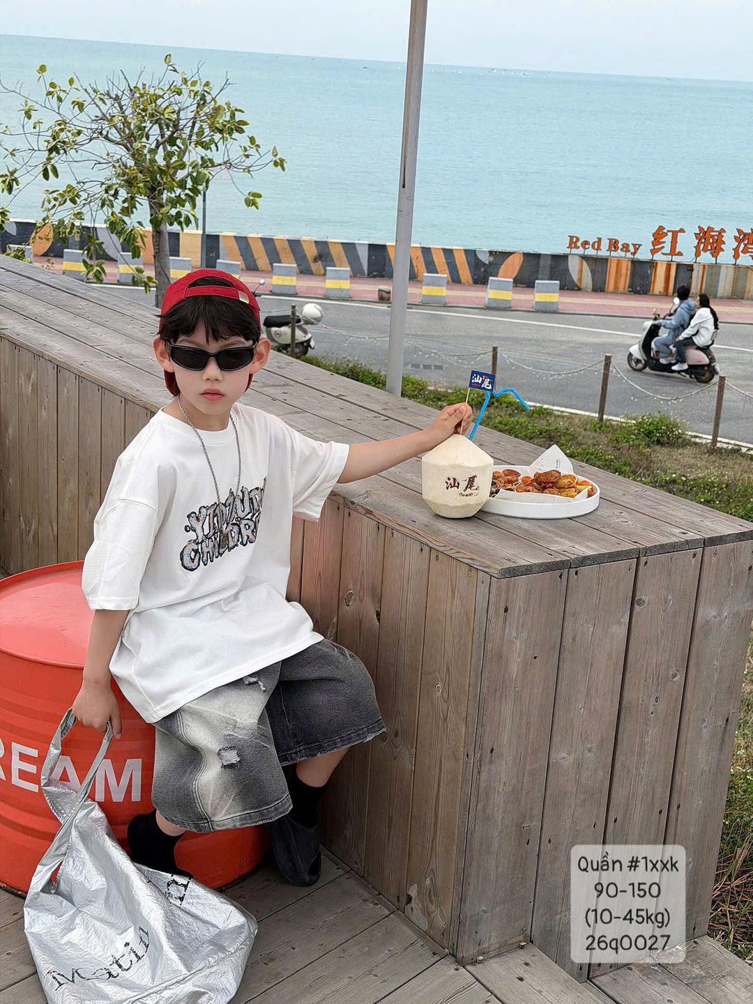 Quần jeans gối bạc màu siêu cho ngầu bé trai