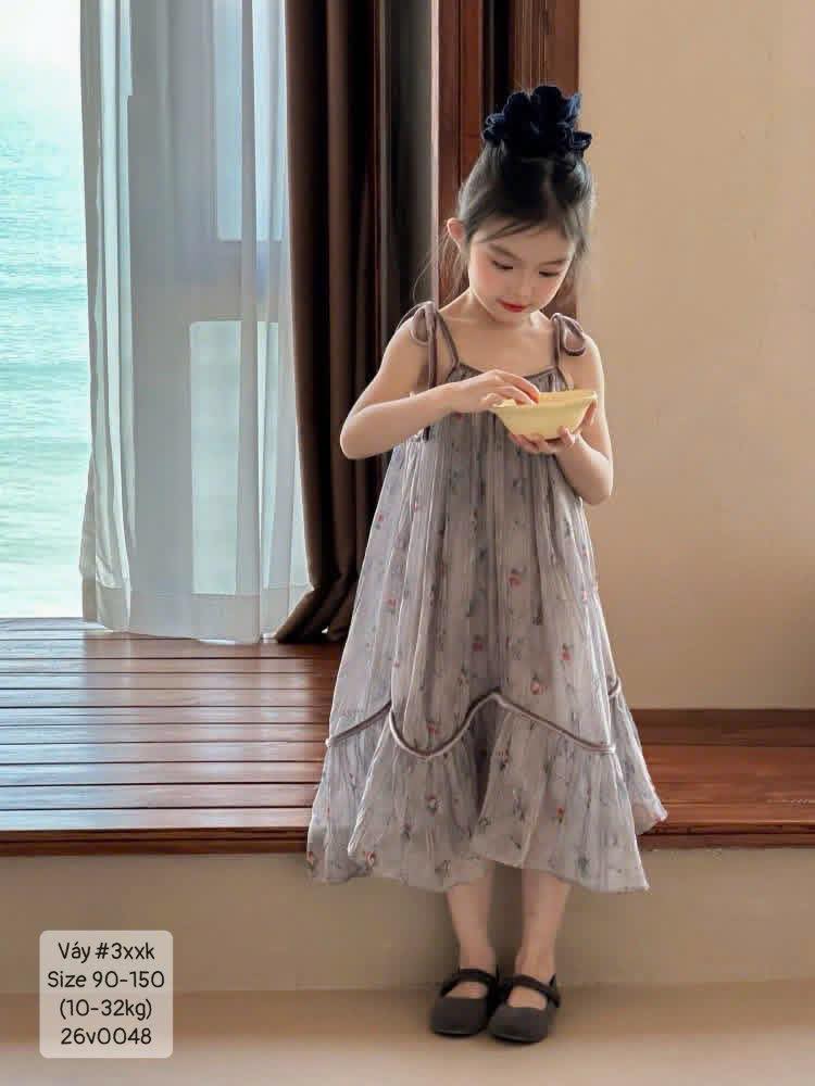 Váy dây phủ voan xám thêu siêu xinh cho bé gái