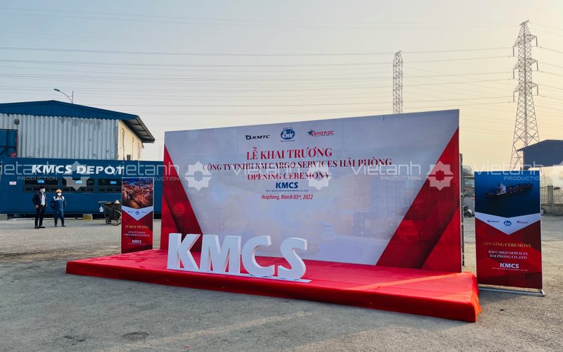 Backdrop check-in lễ khai trương KM Cargo Services Hải Phòng