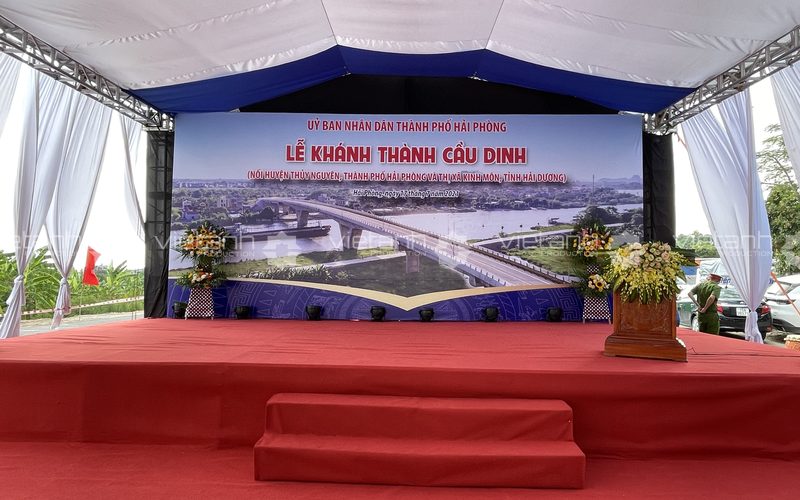 Backdrop lễ khánh thành Cầu Dinh ngoài trời tại Hải Phòng