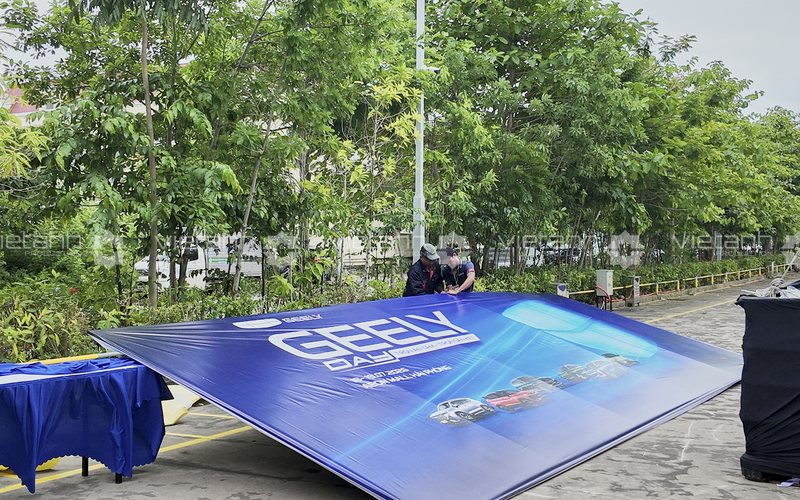 Căng bạt Hiflex backdrop Geely Day tại Hải Phòng