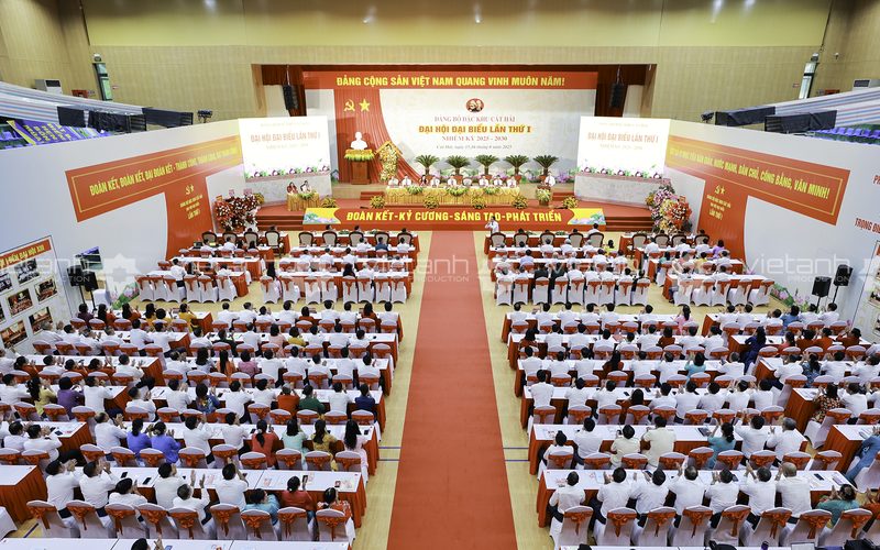 Hình ảnh tại Đại hội đại biểu Đảng bộ Đặc khu Cát Hải lần thứ nhất tại Hải Phòng