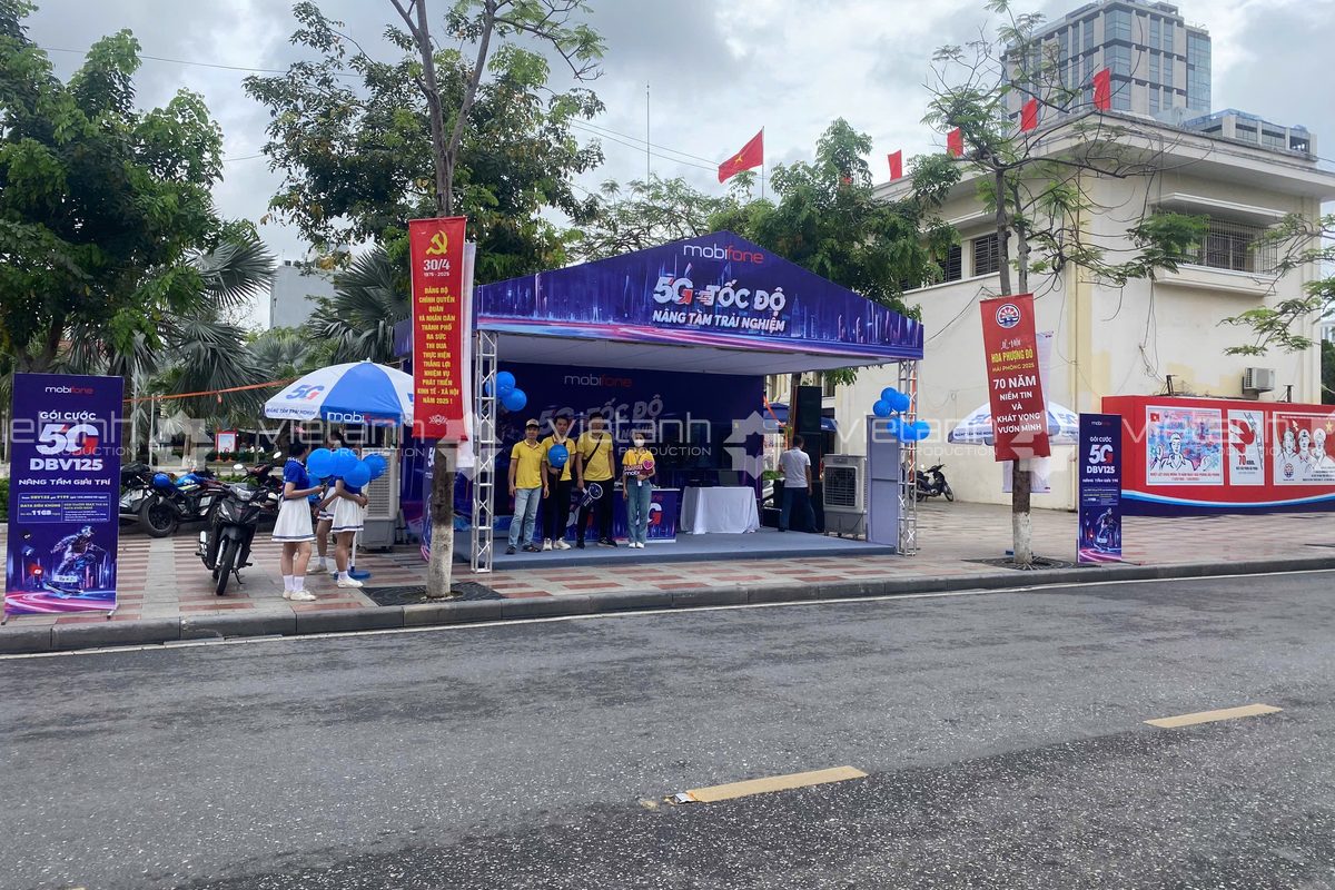 Gian hàng kích hoạt thương hiệu MobiFone 5G tại Hải Phòng