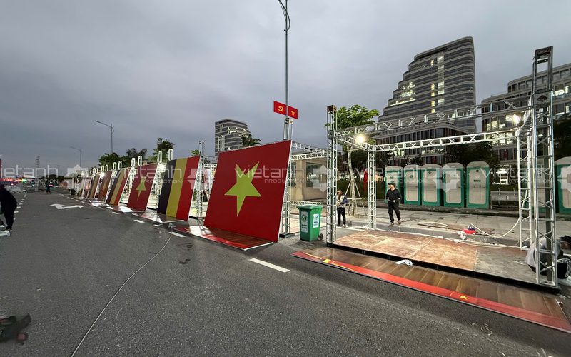 Hoàn thiện gian hàng và backdrop tại Lễ hội văn hoá và ẩm thực Bỉ B.Fest