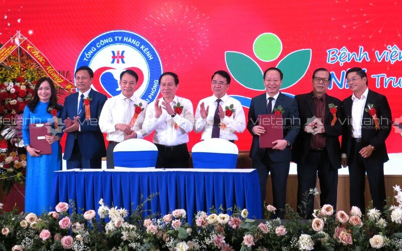 Lễ ký kết hợp tác với Bệnh viện Nhi Trung ương và Bệnh viện Phụ sản Hà Nội