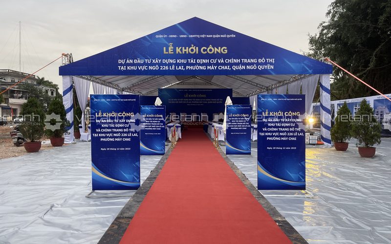 Mặt tiền nhà bạt Lễ khởi công khu tái định cư 226 Lê Lai