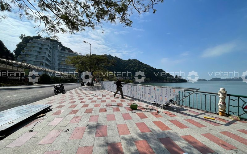 Mô hình cảnh quan và cụm cổ động ngoài trời tại Cát Bà