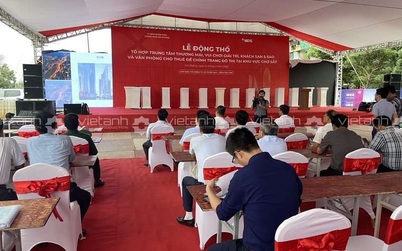 Tổng duyệt sân khấu Lễ động thổ tổ hợp trung tâm thương mại Chợ Sắt