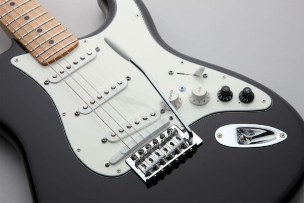 Lịch Sử Của Đàn Guitar Điện 12 Dây Fender