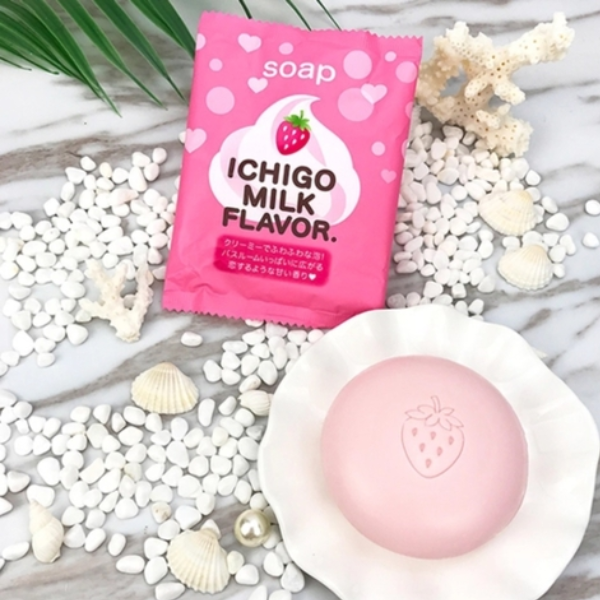 Xà phòng Pelican chiết xuất từ sữa và dâu tây 80g