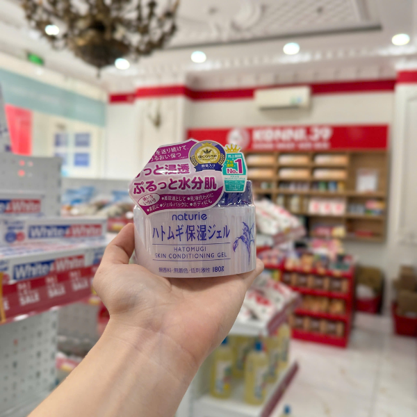 Gel dưỡng ẩm chiết xuất hạt ý dĩ Naturie làm dịu da & cấp nước tức thì