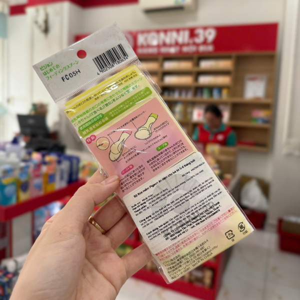 Bộ thìa mềm Pigeon ăn dặm cho bé từ 5-6 tháng tuổi