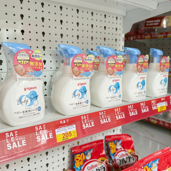 Sữa tắm gội cho bé Pigeon Baby Soap tạo bọt 500ml - mềm dịu (màu xanh)