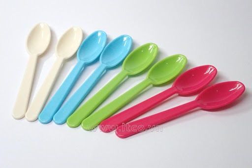 Set 8 thìa nhựa Yamada Kagaku 14.2cm