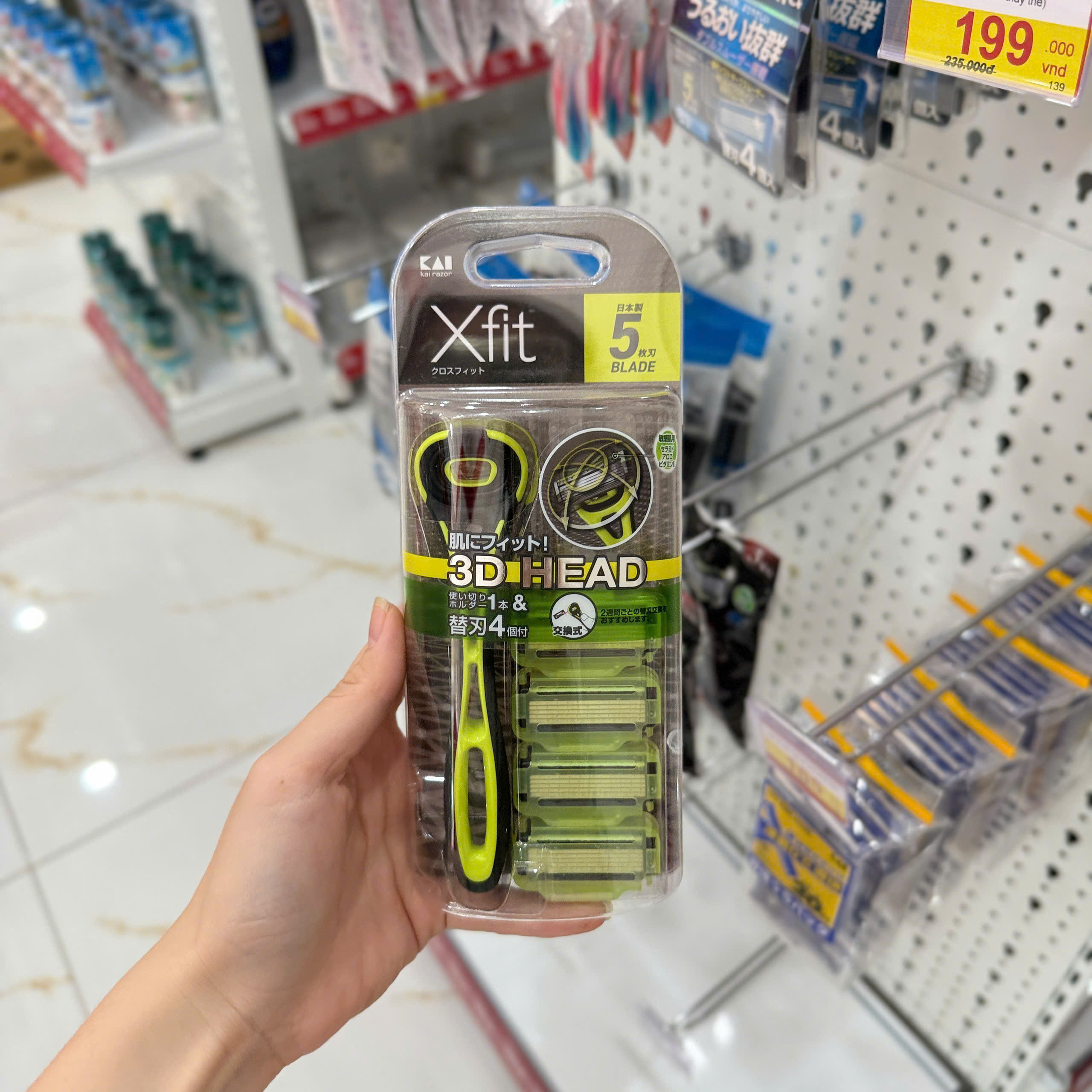 Set dao cạo râu 5 lưỡi kép Xfit KAI (1 thân, 4 lưỡi thay thế)