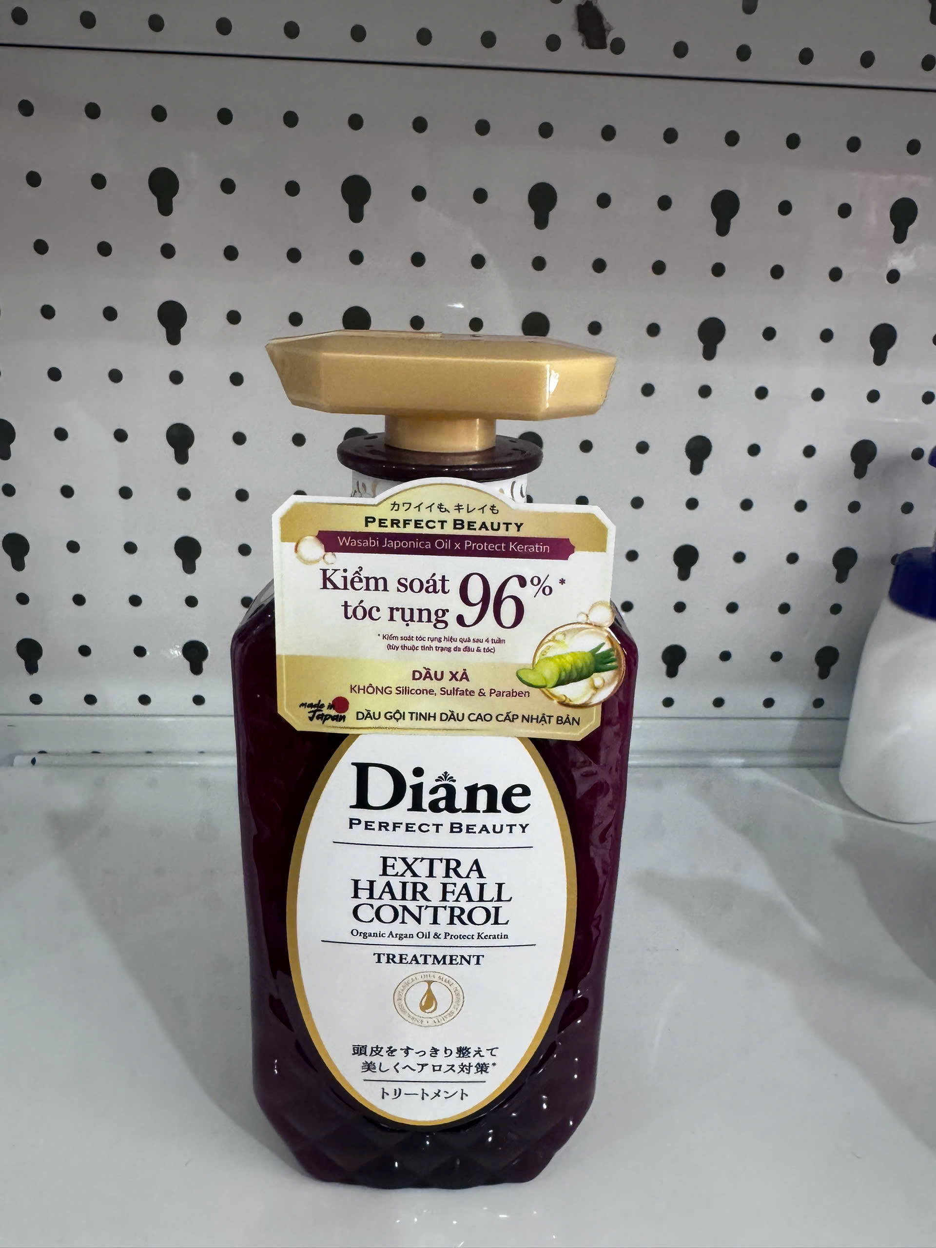 DX Moist Diane Extra Hair Fall Control(kiểm soát tóc rụng và phục hồi)-450ml