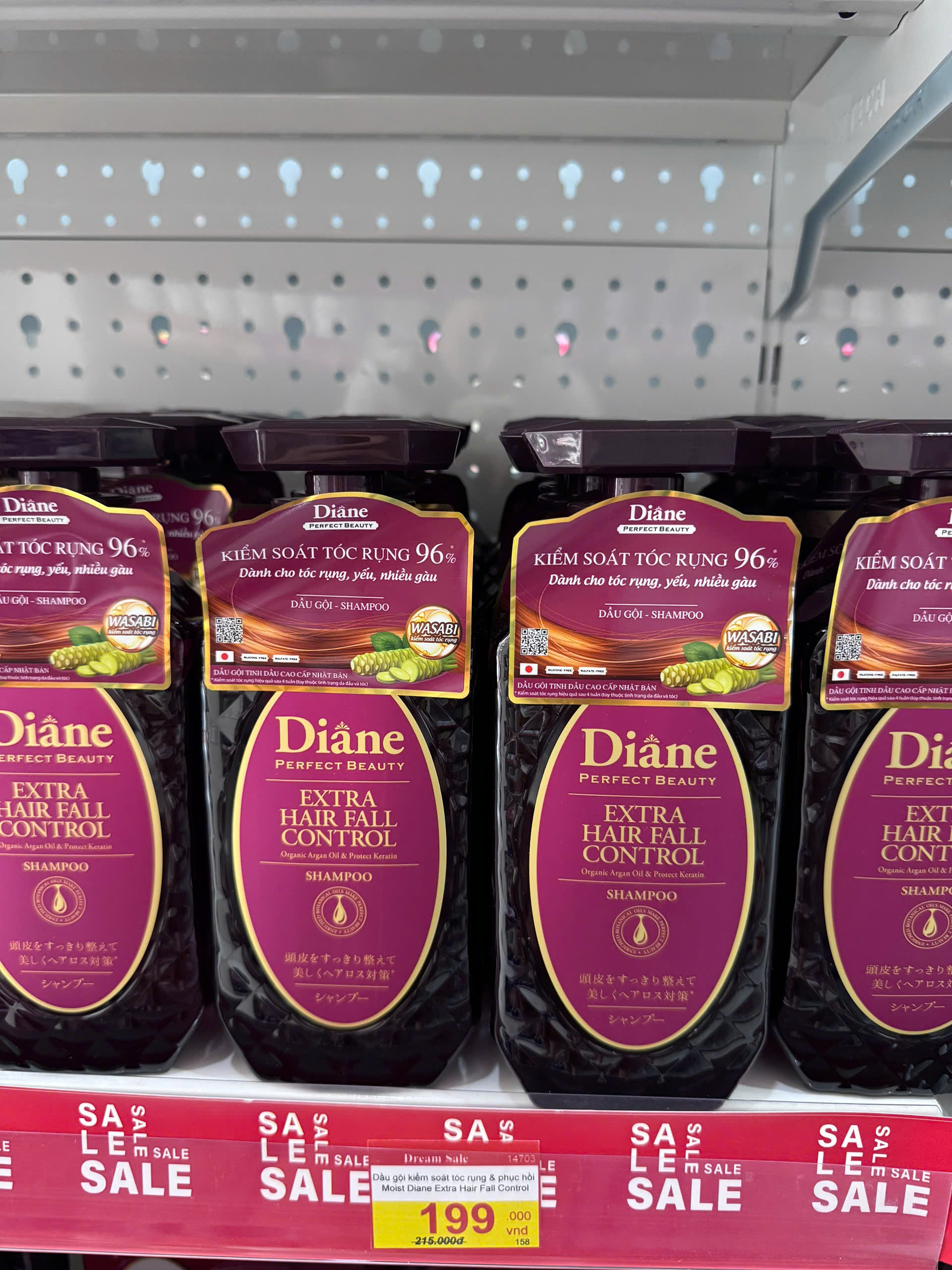 DG Moist Diane Extra Hair Fall Control(kiểm soát tóc rụng và phục hồi)-450ml