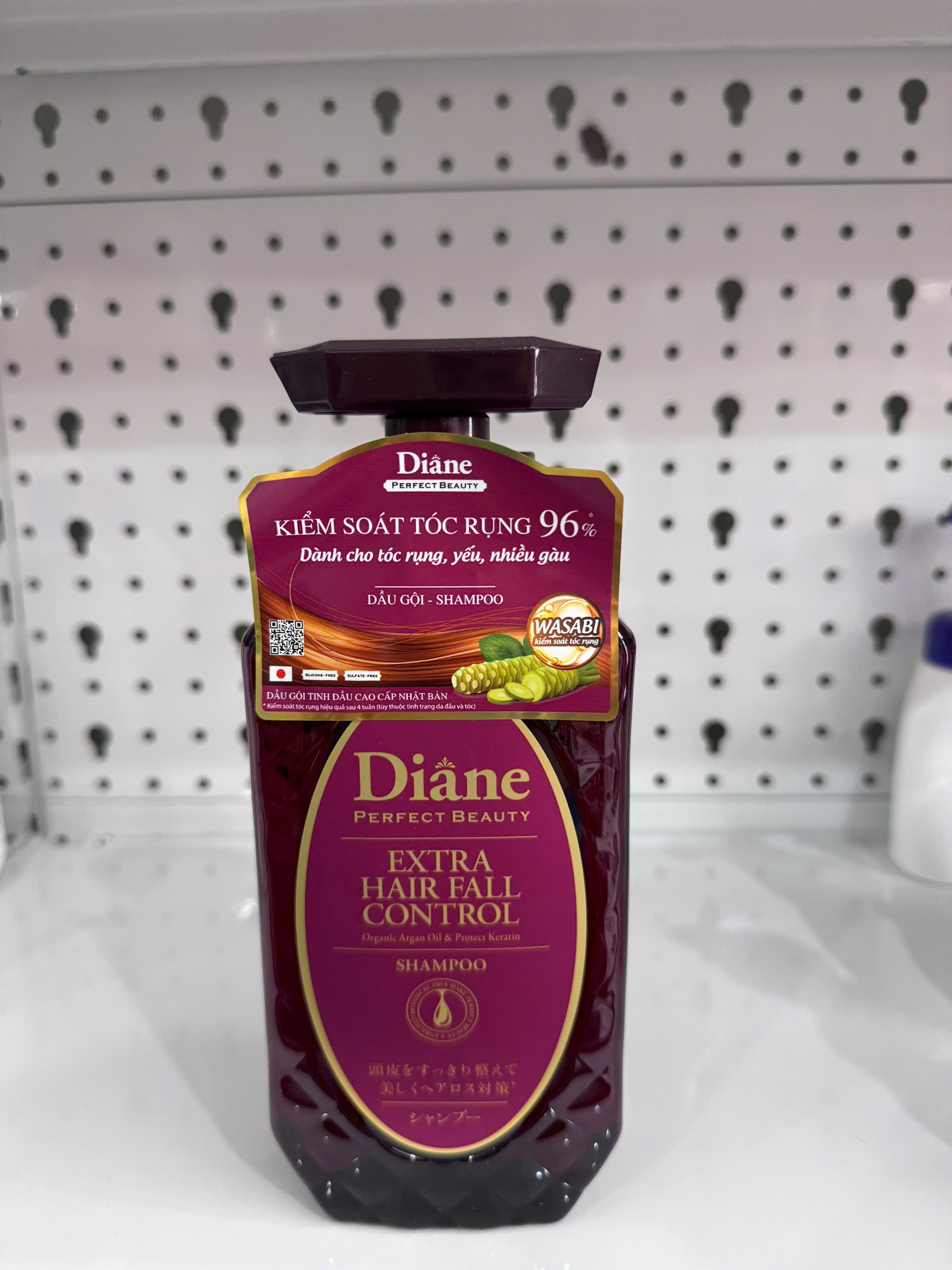 DG Moist Diane Extra Hair Fall Control(kiểm soát tóc rụng và phục hồi)-450ml