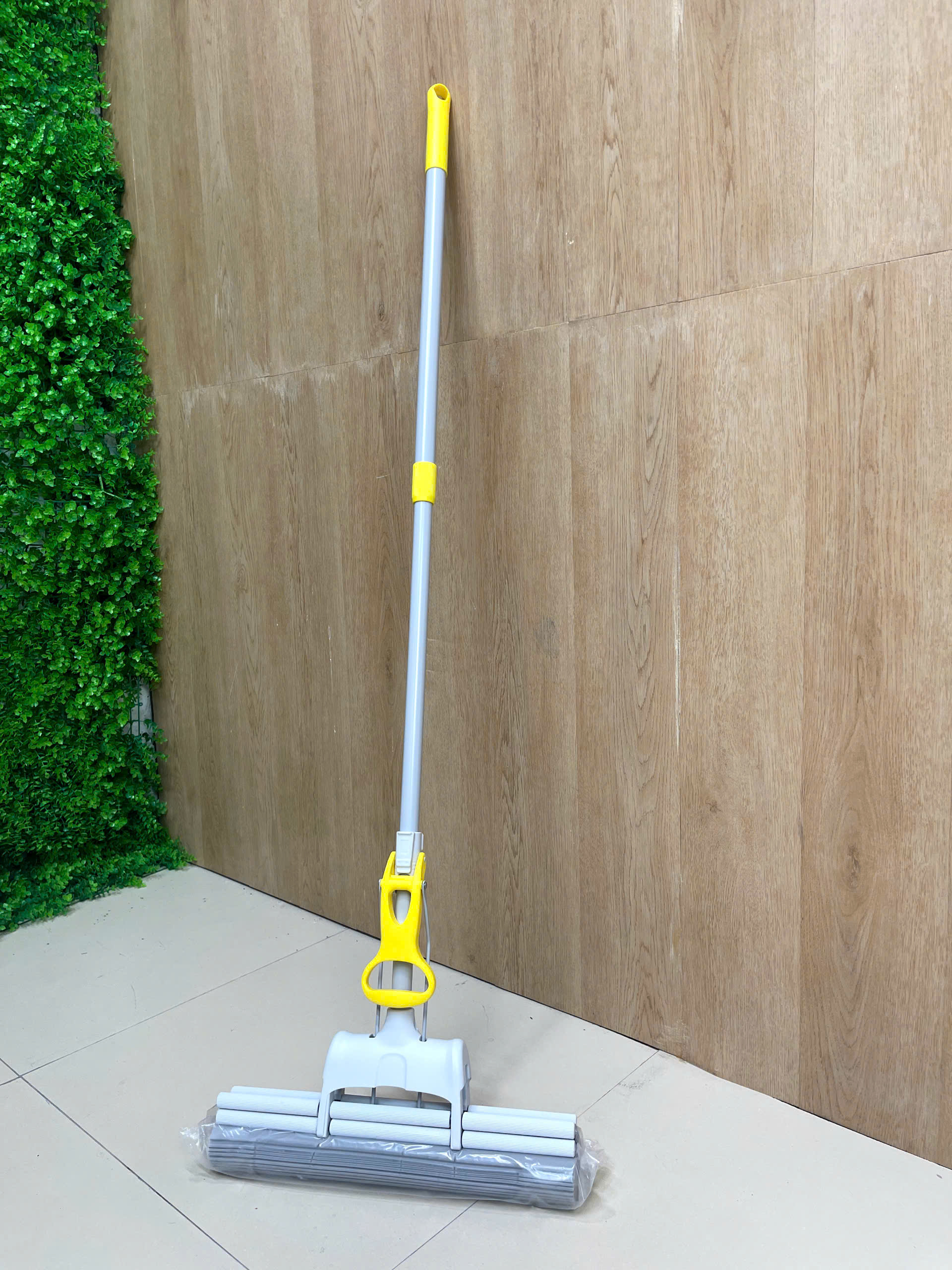 Cây lau mút xốp Oday YF-04F PVA Mop 38cm
