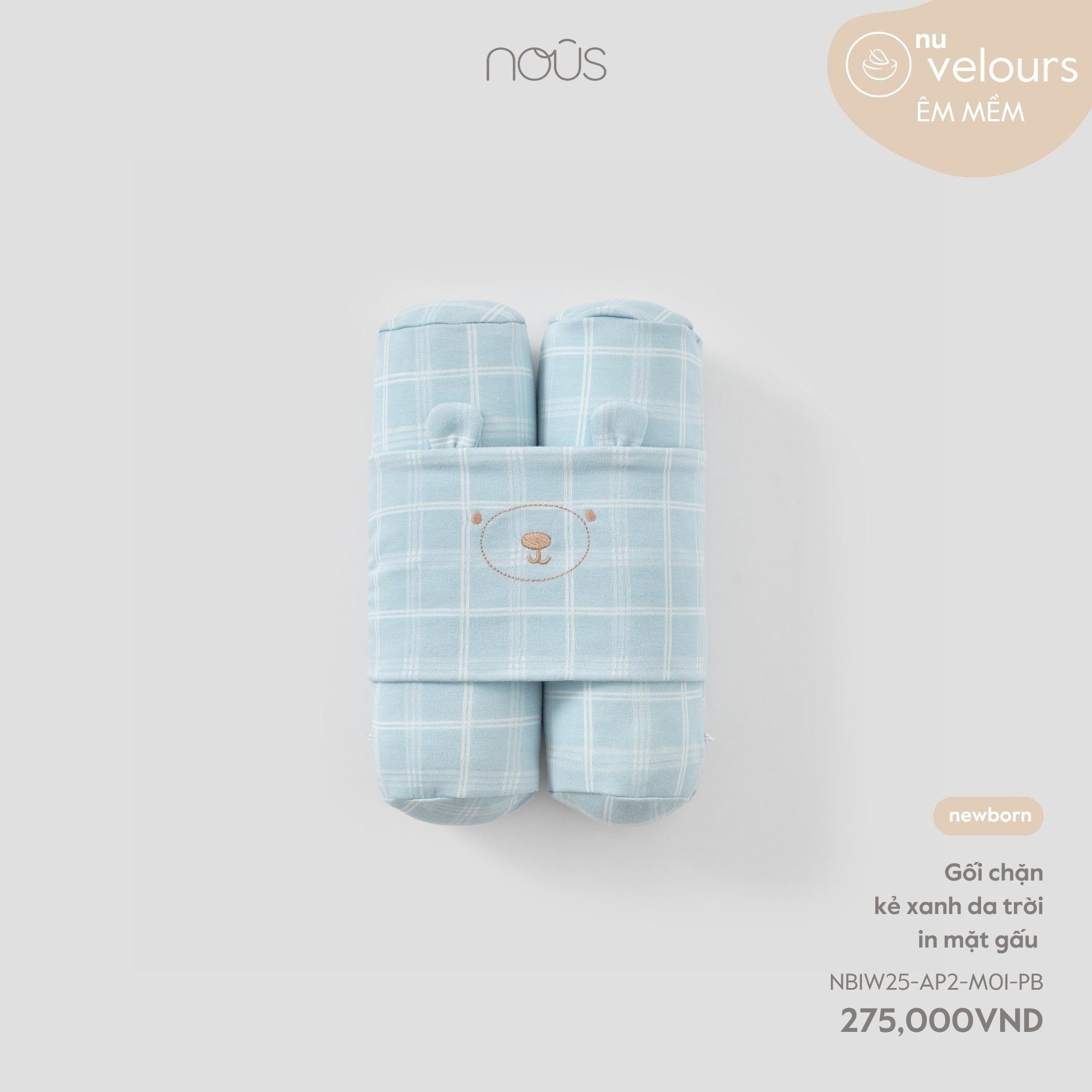 Gối chặn kẻ xanh da trời in mặt gấu NB NOUS