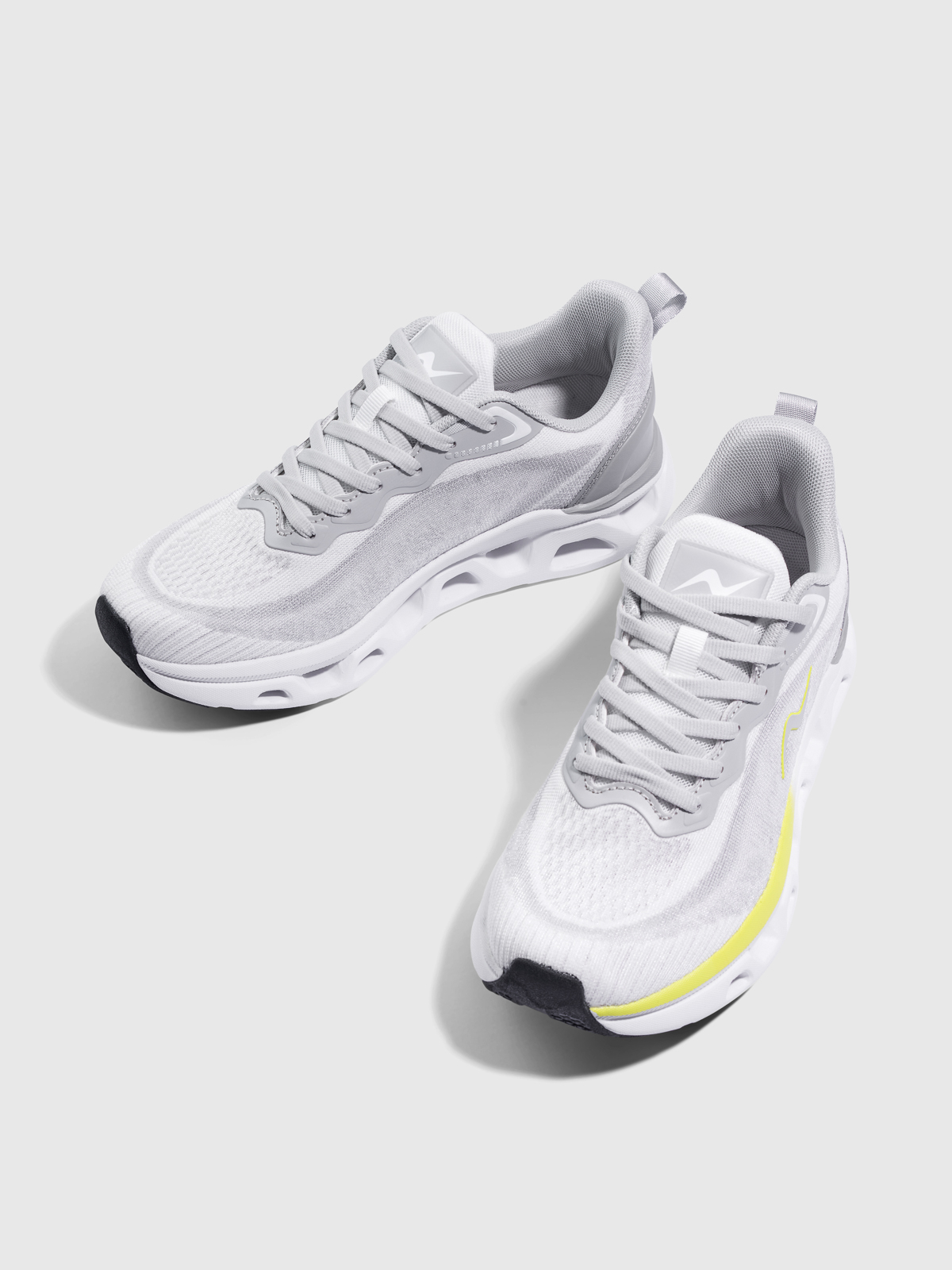 Giày Chạy Nữ Chống Trượt Women's Safemove Running Shoes
