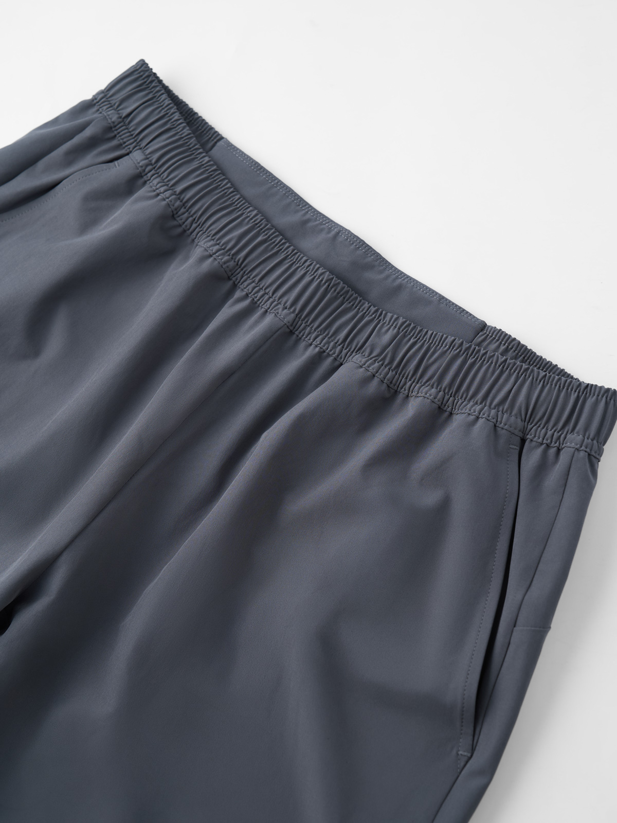 Quần Shorts XtraMove 5inch Túi Sau