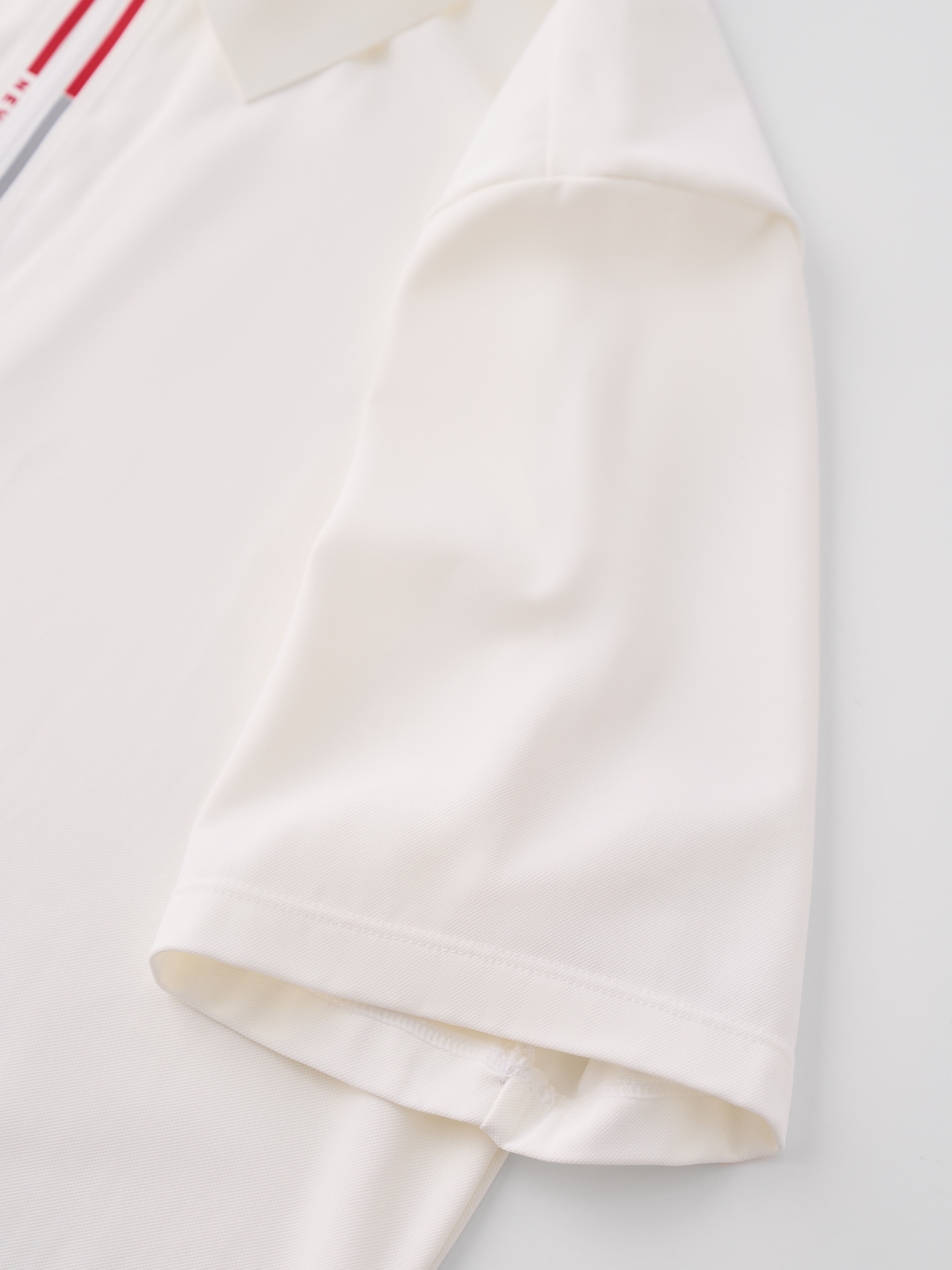 Áo Polo Dáng Suông Trụ Khoá Ép Seam